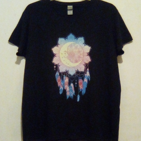 Dreamcatcher top🌟💖🌙 - Picture 1 of 10